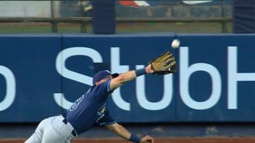 Jake Mangum's diving catch 