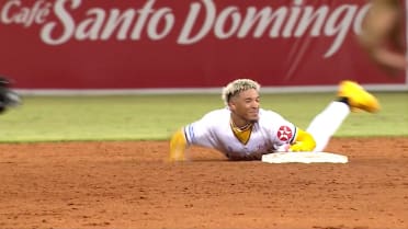 Ángel Genao impulsa con doble