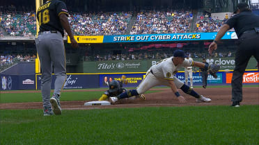 Luis Lara nabs Nick Gonzales at first after review