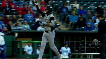 Charlie Condon hits two homers, tallies five RBIs