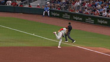 Ozzie Albies' foul ball is confirmed after review
