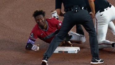 Basallo retira a Perdomo tras revisión