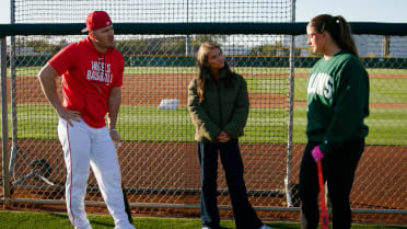 Season 11, Episode 13: Hitting with Trout & Ellis 