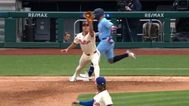 Bo Bichette es quieto en la inicial