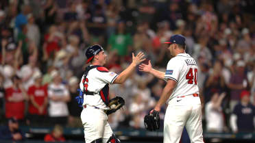 Brad Keller sella la victoria ante Gran Bretaña