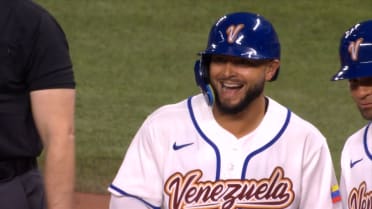 Wilyer Abreu's RBI single