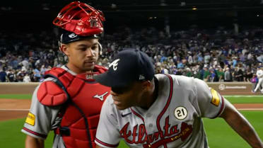 Raisel Iglesias salva el 33 en triunfo de los Bravos