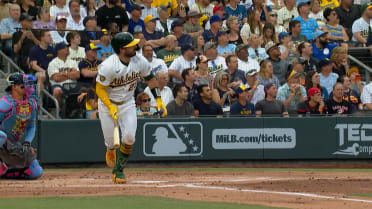 Shea Langeliers' leadoff home run (17)