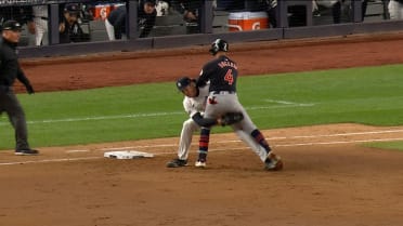 Vogt, Boone react to obstruction call in 8th inning