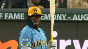 Luis Lara's RBI forceout