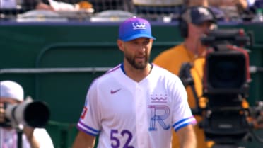 Michael Wacha's slick barehanded play