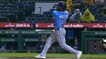 Cedric Mullins da ventaja con jonrón en el 13