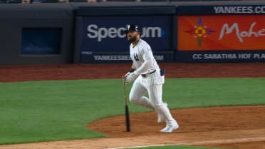 Domínguez da HR de tres rayas