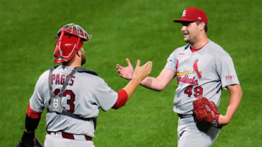Matt Svanson secures the Cardinals' 11-7 win
