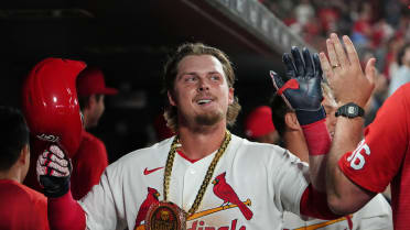 Nolan Gorman da la ventaja con HR de 2 carreras 