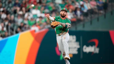 Joey Ortiz's slick defense