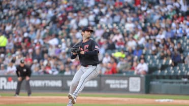 Gavin Williams K's Miguel Vargas