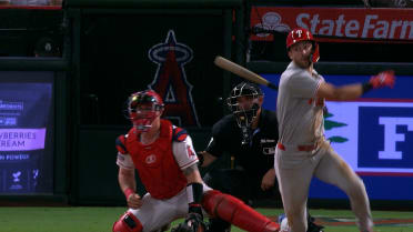 Trea Turner's two-run single