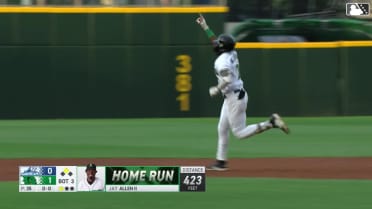 Jay Allen II's two-run homer