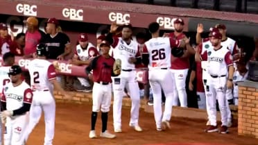 Gigantes anotan dos con hit y error