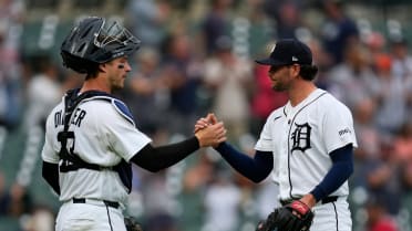 Kyle Finnegan induces flyout, seals Tigers' win