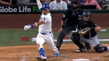 Alejandro Osuna's two-run single