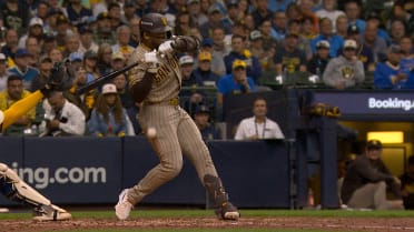 Foul ball from Luis Campusano confirmed after review