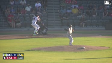 Kevin Alvarez singles on a line drive to center fielder Sean Gamble. Yosweld Vasquez scores. Carlos Cauro to 2nd.