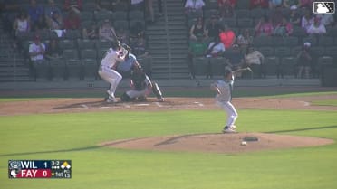 Xavier Neyens singles on a sharp ground ball to right fielder Pedro Ibarguen. Anthony Huezo scores.