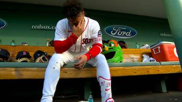 Contreras shows emotions regarding Venezuela