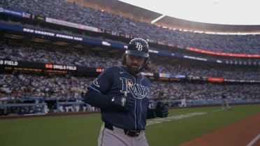 HR de 2 carreras de Ryan Vilade