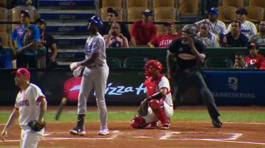 Ronny Mauricio's two-run homer