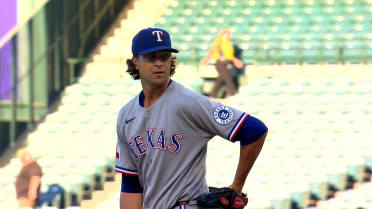 Jacob deGrom fans Mike Trout 