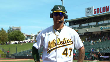 Tommy White reacts to his first career homer