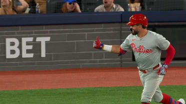 Curtain Call: Kyle Schwarber hits 3 home runs 