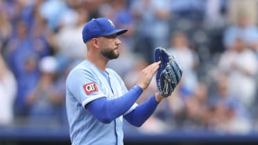 Lucas Erceg earns save, secures Royals' 3-2 win