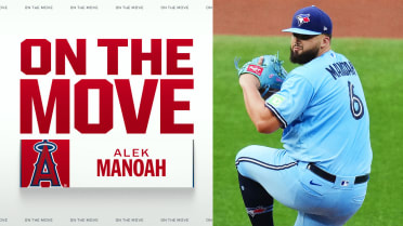 Alek Manoah signs with the Angels
