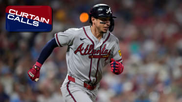 Mauricio Dubón adds insurance with two-run homer
