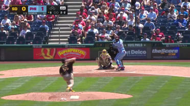 Adolis García homers (5) on a fly ball to left center field.