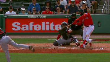 Carlos Narváez's RBI single