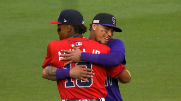 Orlando Arcia's warm welcome in return to Atlanta