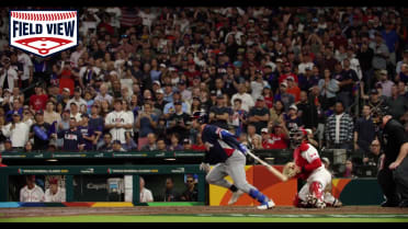 Field View: Alex Bregman brings in two