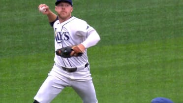 Taylor Walls' smooth sliding stop and throw