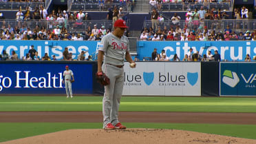 Ranger Suárez strikes out Luis Arraez
