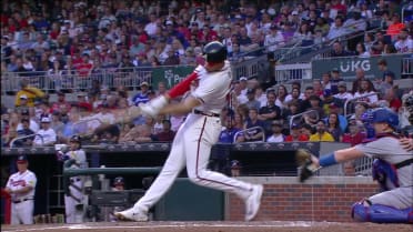 Matt Olson's solo home run (14)