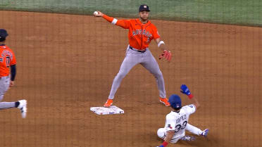 Matthews y Peña conducen doble matanza