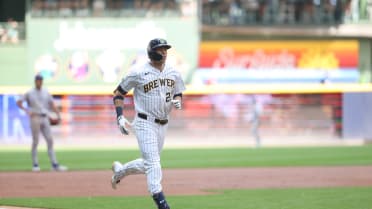 Christian Yelich's leadoff home run (7)
