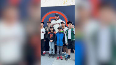 Giants players, Tony Vitello with fans at FanFest
