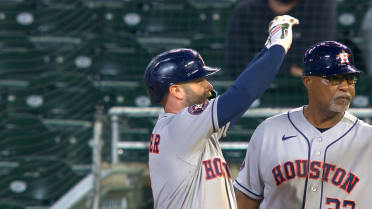 Christian Walker's RBI single