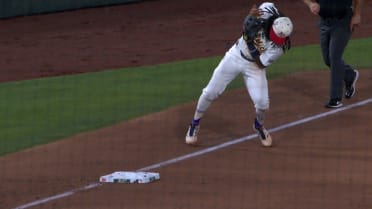 Joshua Kuroda-Grauer's sharp play